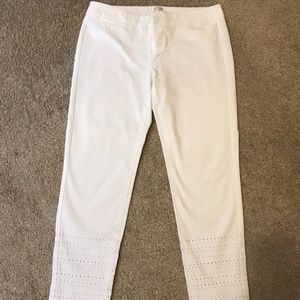 Ecru Women's White Crop Pants, Size 4